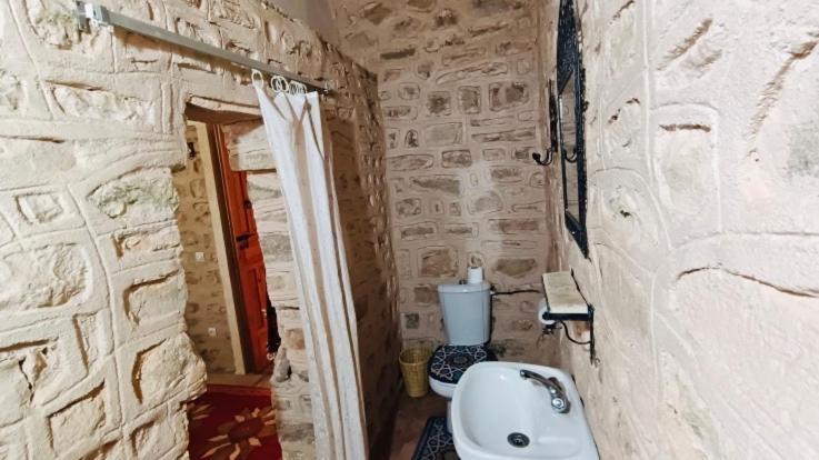 Kasbah Dar Talouste Bed & Breakfast Afela Isli Eksteriør bilde